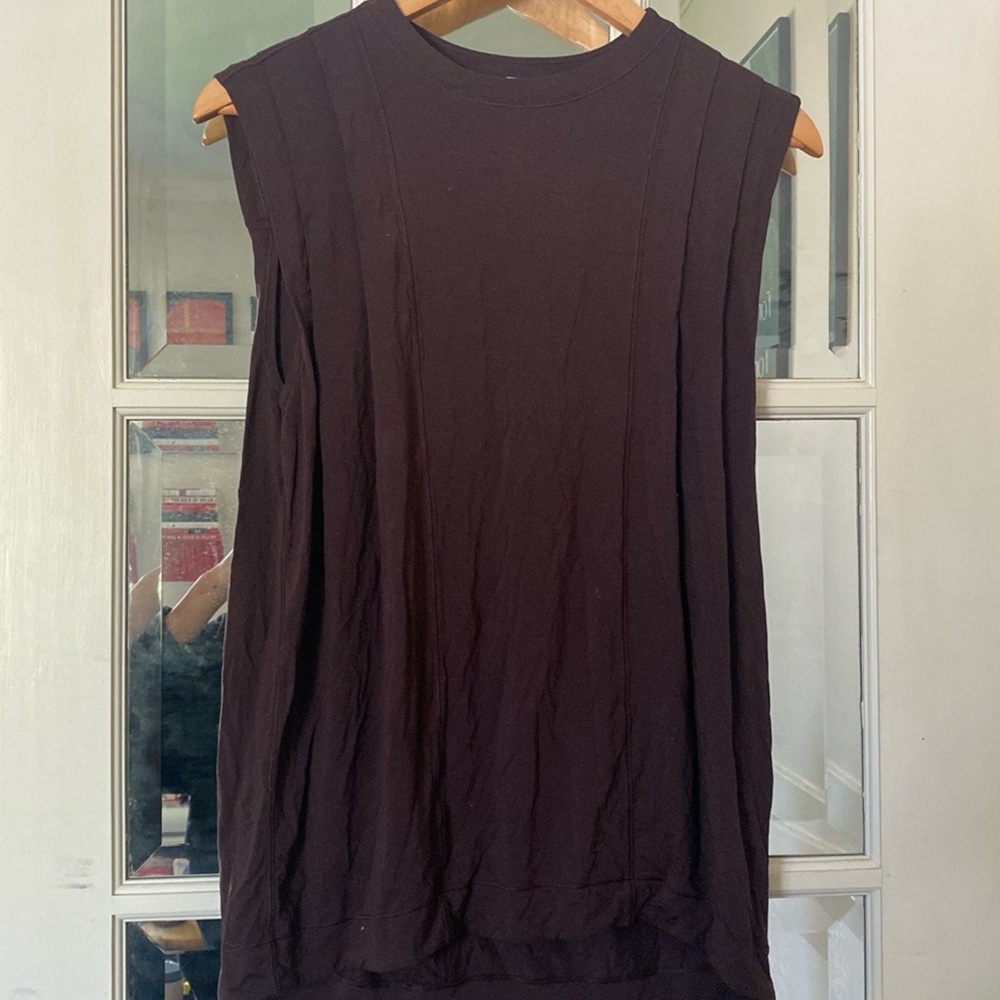 lululemon muscle tank